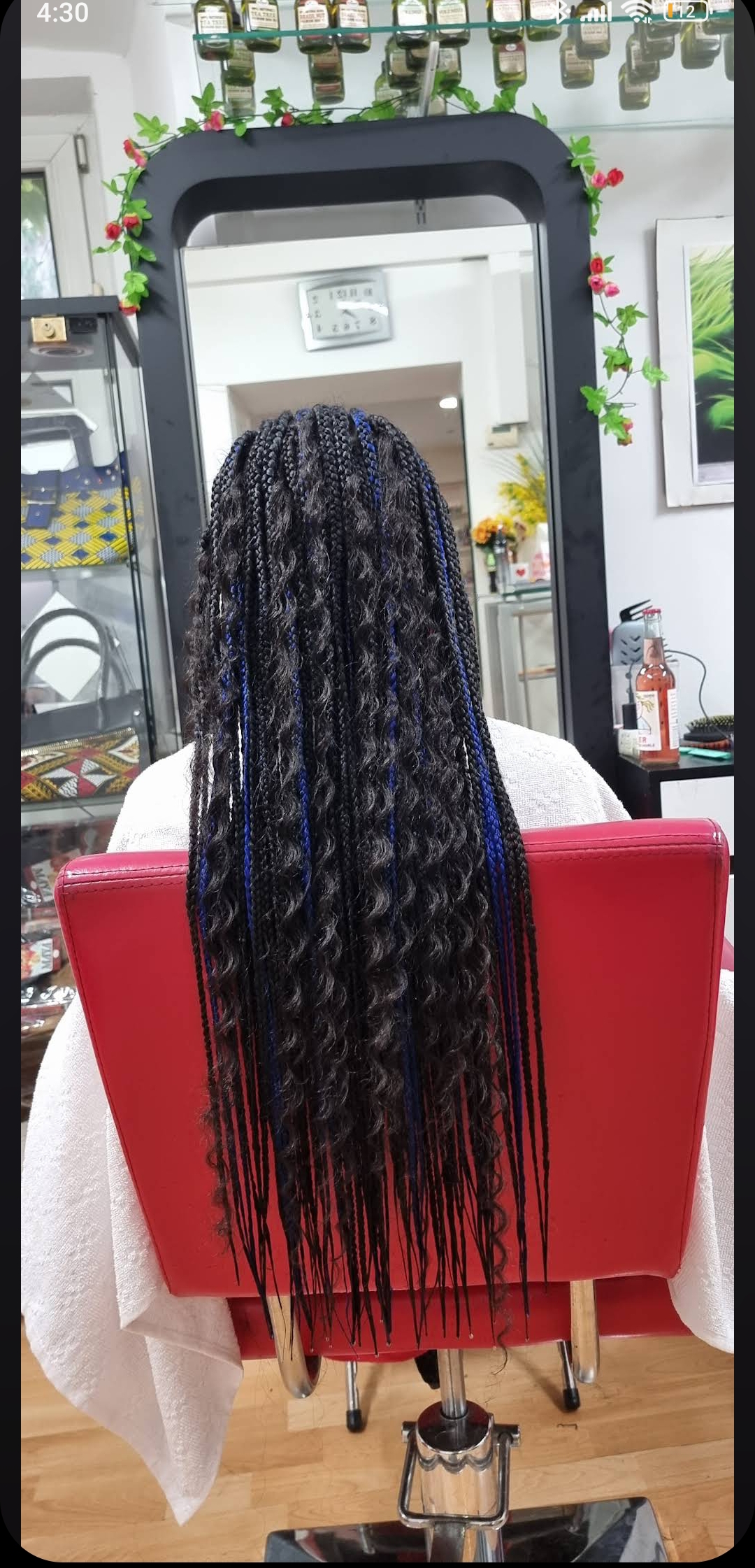 Maya's Afro style