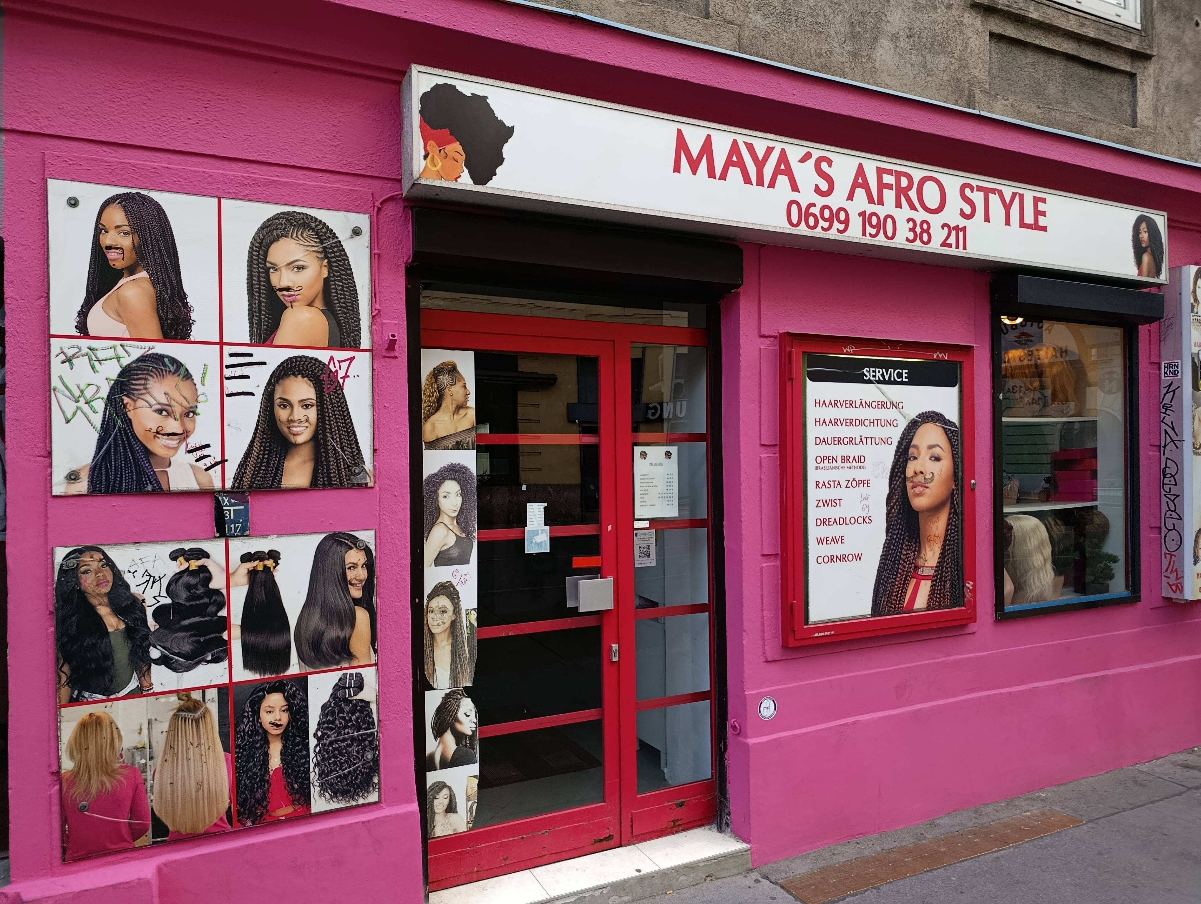 Maya's Afro style